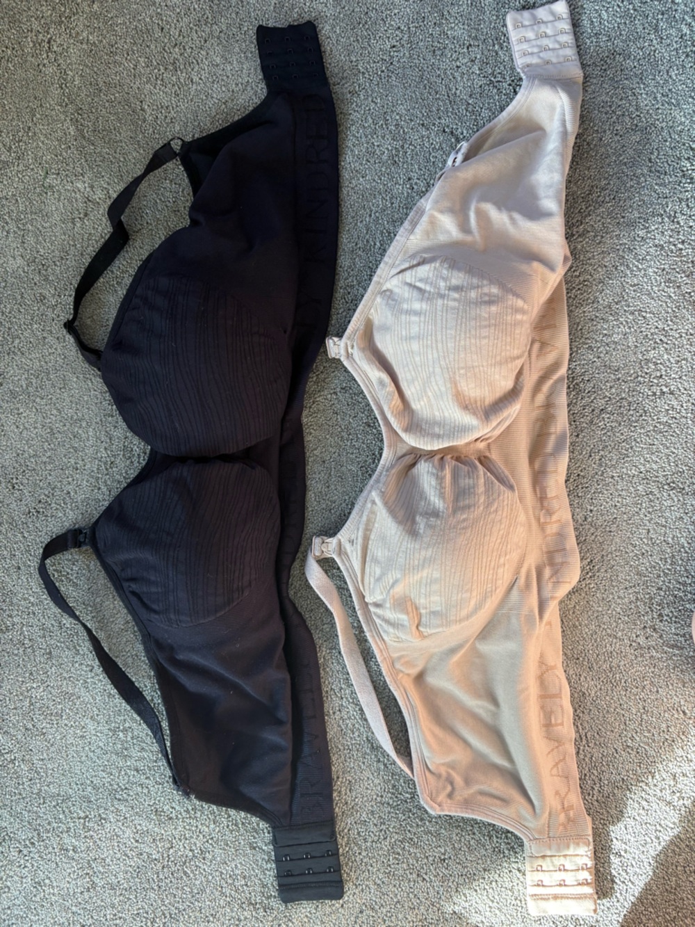 Kindred Bravely Wireless Bra Duo — Black & Nude